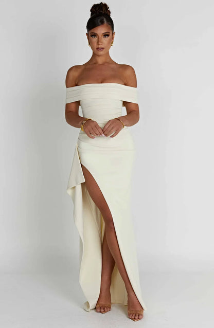 Sofia – Robe fendue chic et séduisante