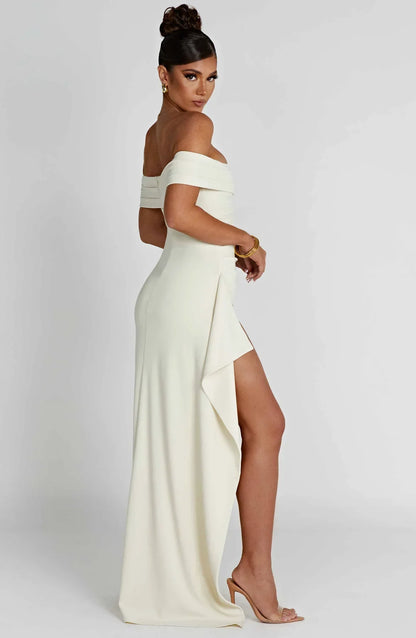 Sofia – Robe fendue chic et séduisante
